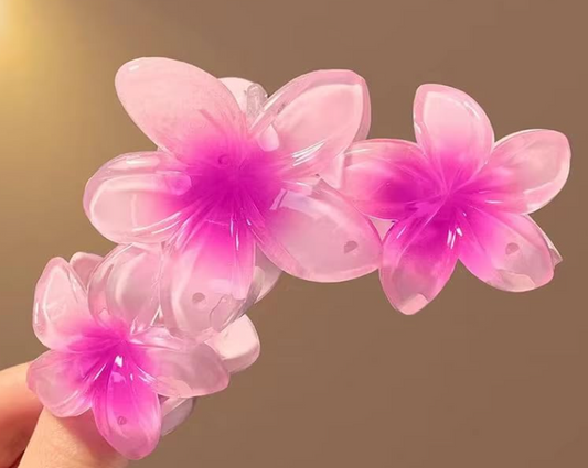 Triflower Hair Claw